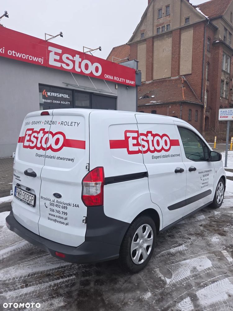 Ford Transit Courier - 3