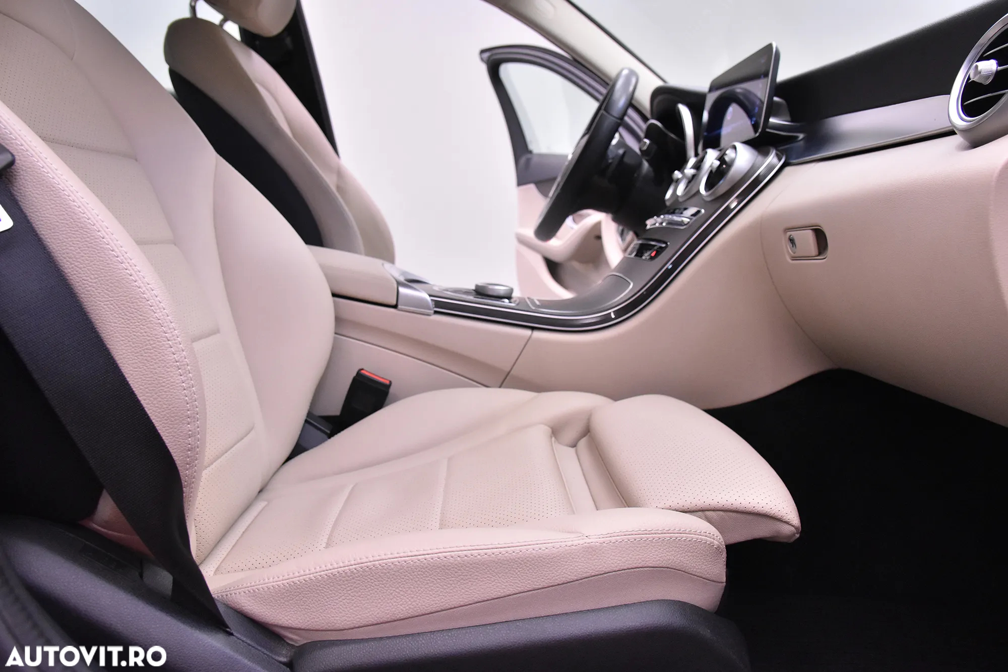 Mercedes-Benz C 300 de - 11