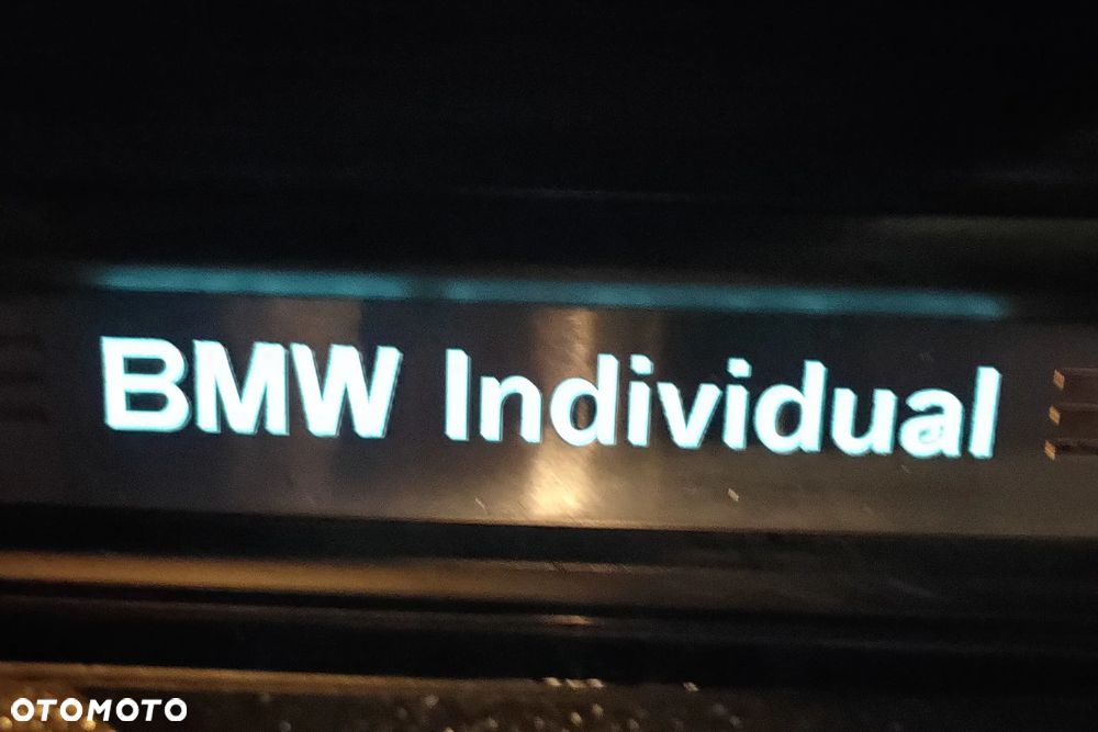 BMW Seria 6 650 i - 39