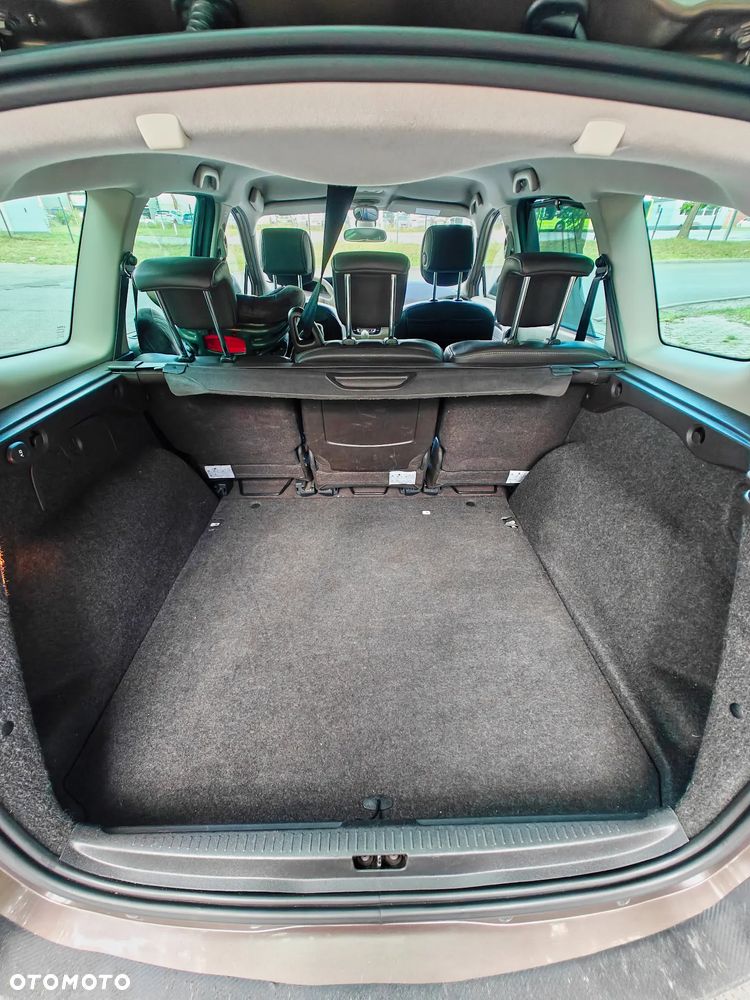 Renault Scenic 1.6 dCi Energy Privilege S&S - 14