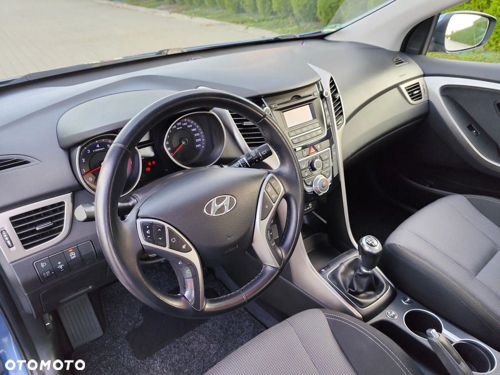 Hyundai i30 - 19