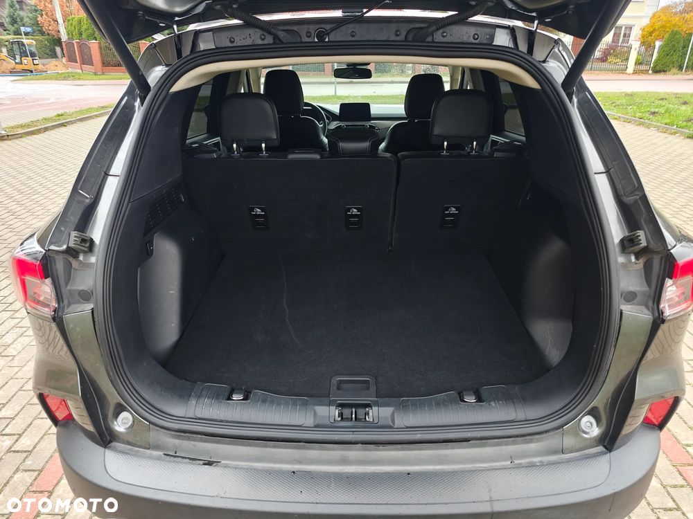 Ford Kuga 2.5 Duratec FHEV TITANIUM - 28