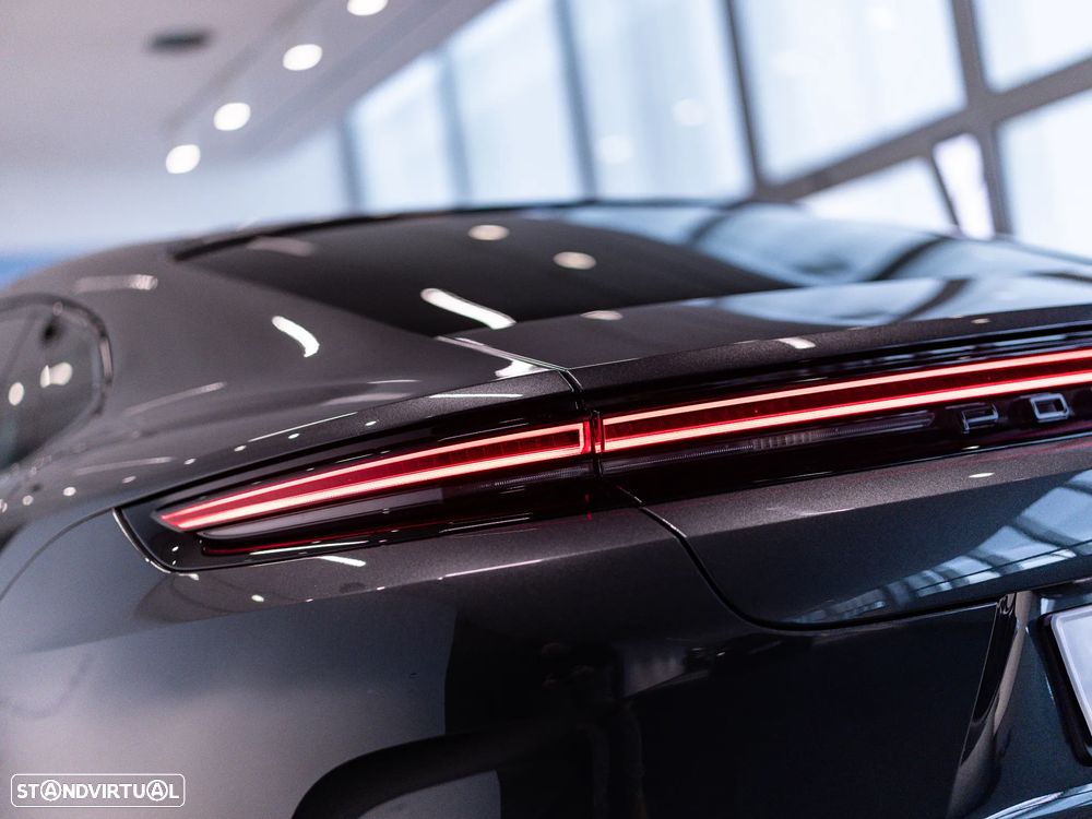 Porsche Panamera - 20