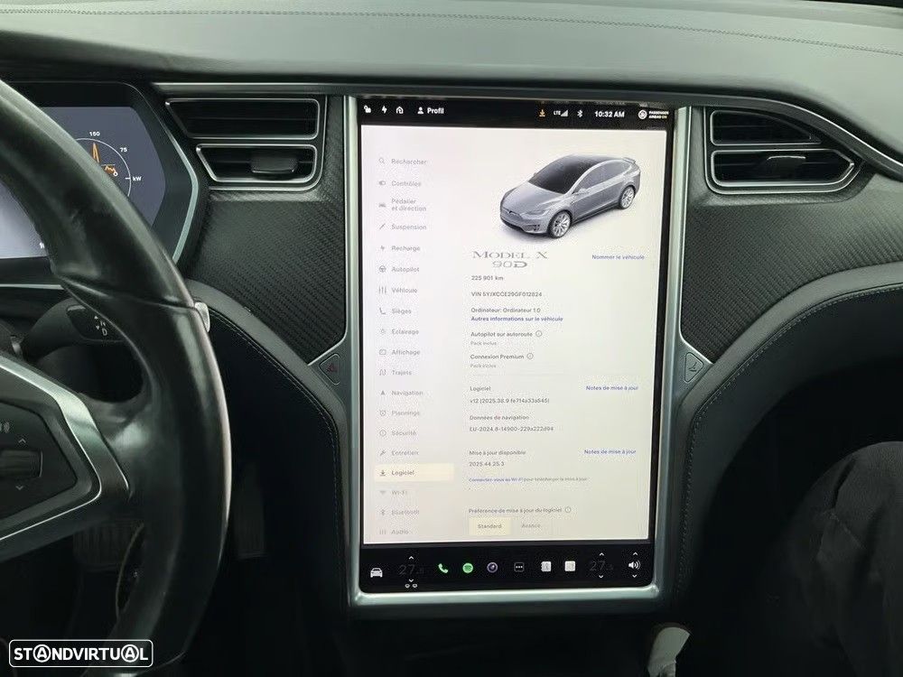 Tesla Model X 90D - 9