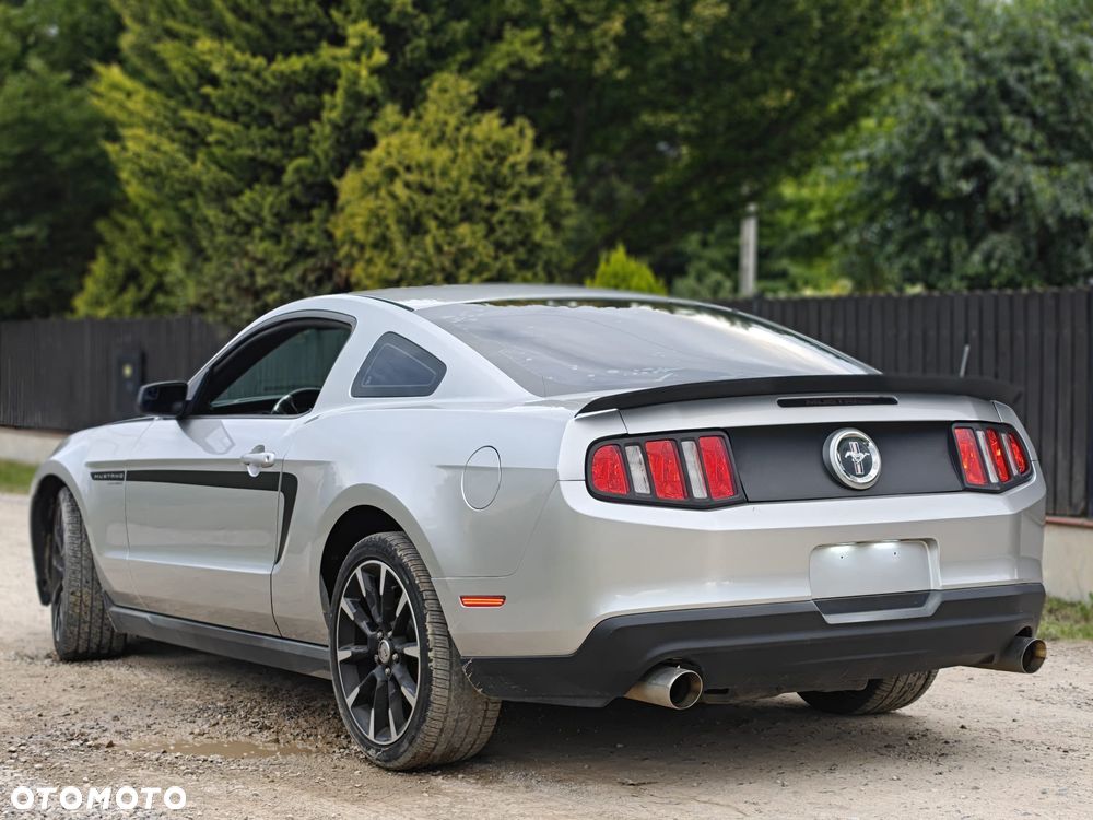 Ford Mustang 3.7 V6 Premium - 2