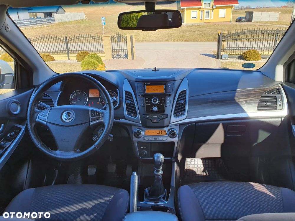 SsangYong/KGM Korando 2.0 e-XDi Crystal 2WD - 23