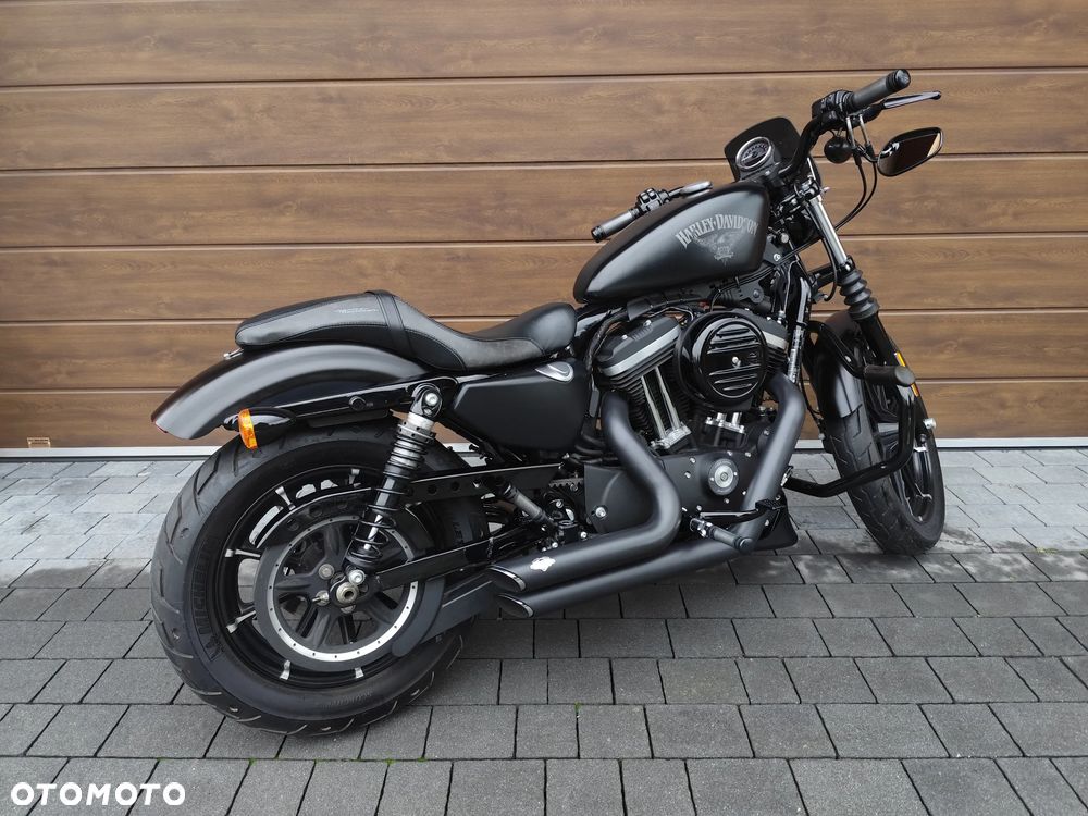 Harley-Davidson Sportster Iron 883 - 4