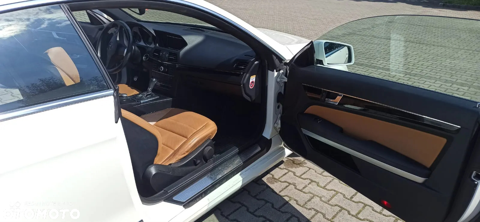 Mercedes-Benz Klasa E 250 CGI BlueEffICIENCY - 9