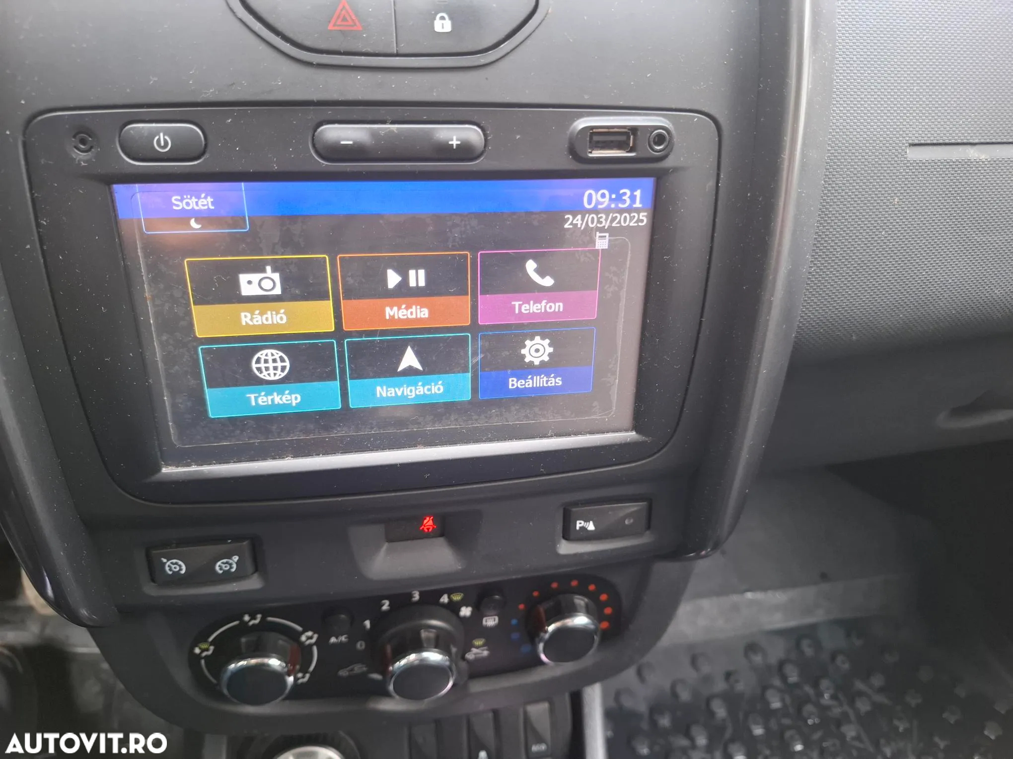 Dacia Duster 1.5 dCi 4x4 Laureate - 12