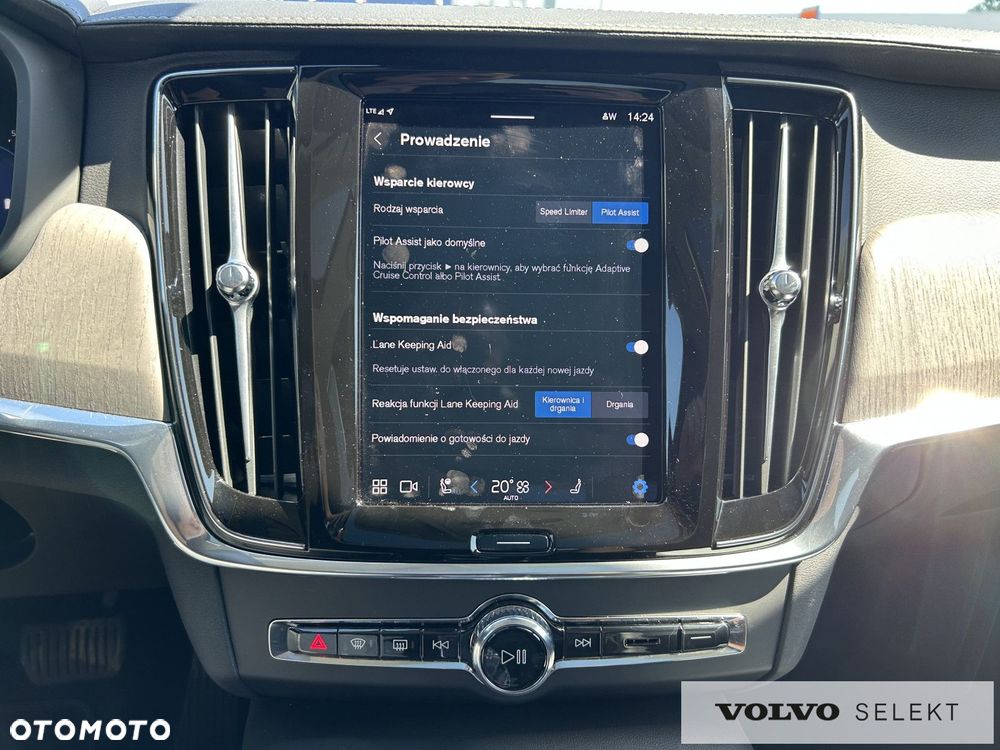 Volvo S90 - 18