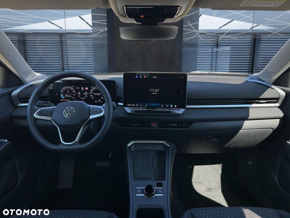 Volkswagen T-Roc - 4