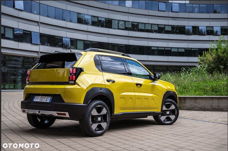 Fiat Grande Panda 1.2 mHEV La Prima eDCT - 2