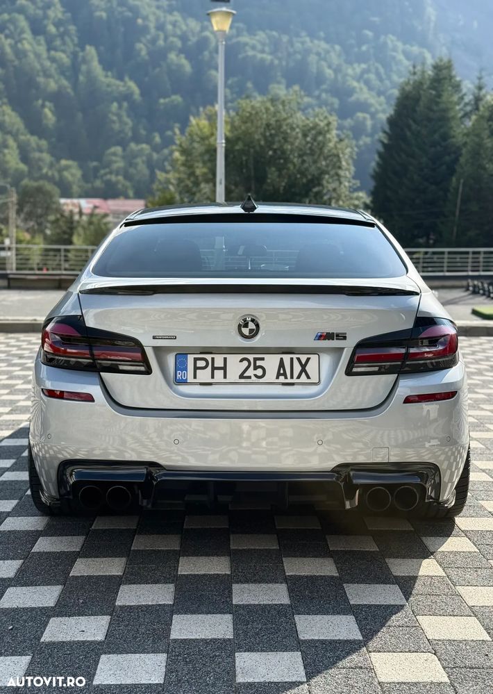 BMW Seria 5 525d Sport-Aut. Luxury Line - 7