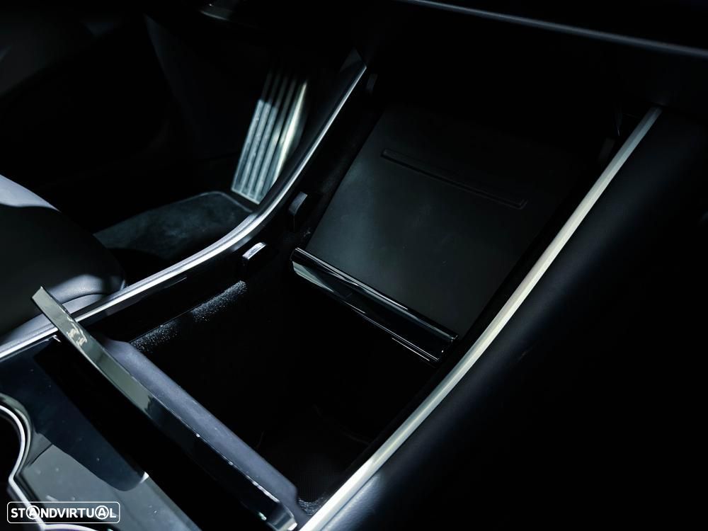 Tesla Model 3 Long-Range Dual Motor AWD - 36