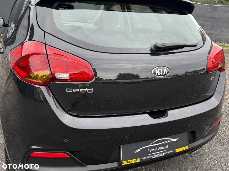 Kia Ceed 1.6 GDI Dream-Team Edition - 11