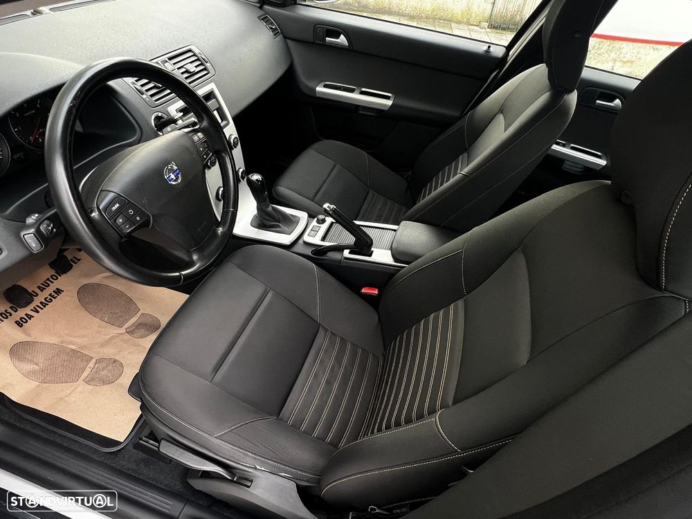 Volvo S40 1.6 D Drive Momentum Start/Stop - 32