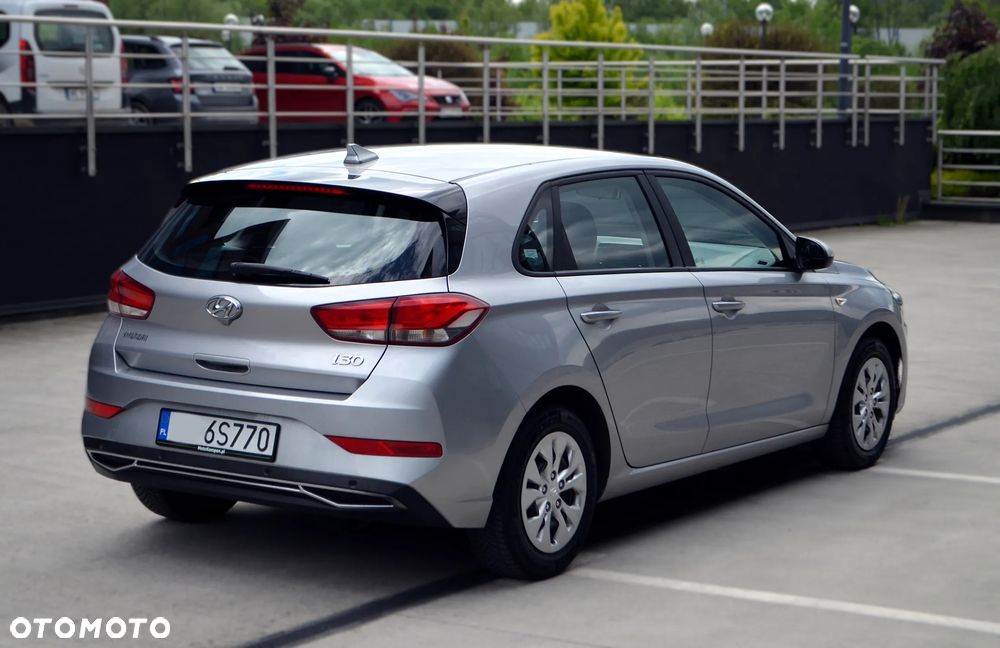 Hyundai i30 1.5 DPI Modern - 6