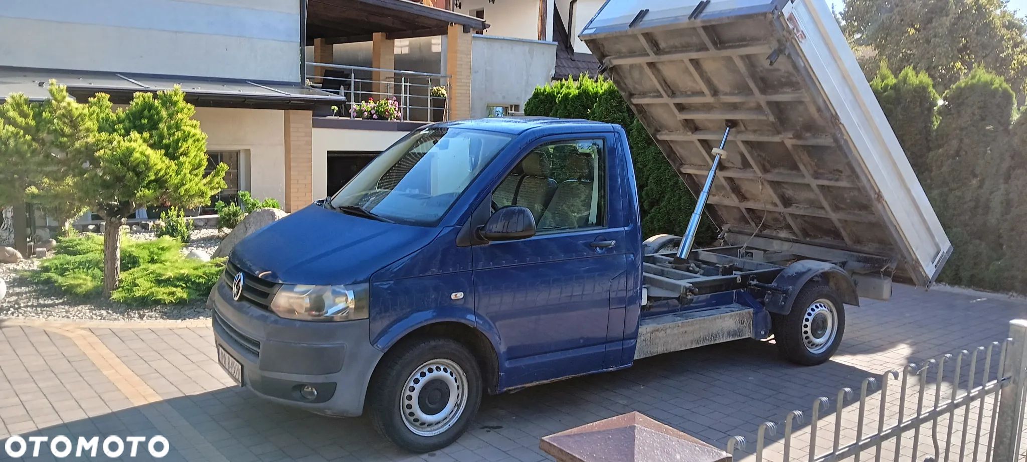 Volkswagen Transporter - 1