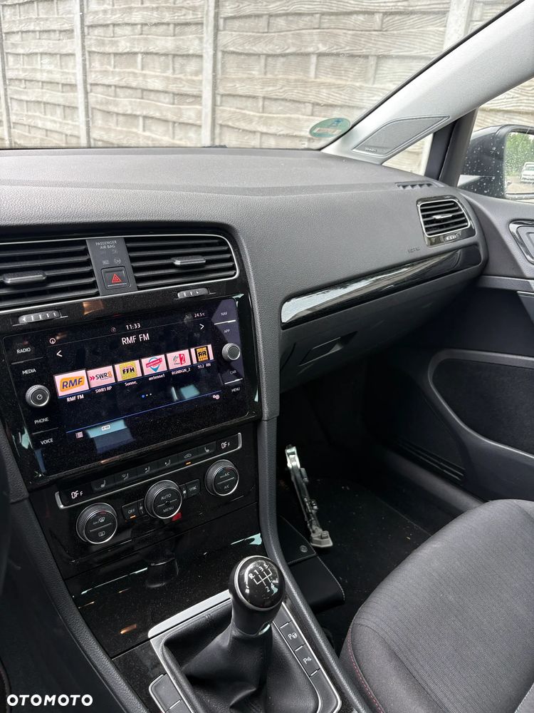 Volkswagen Golf 1.6 TDI Sound - 20