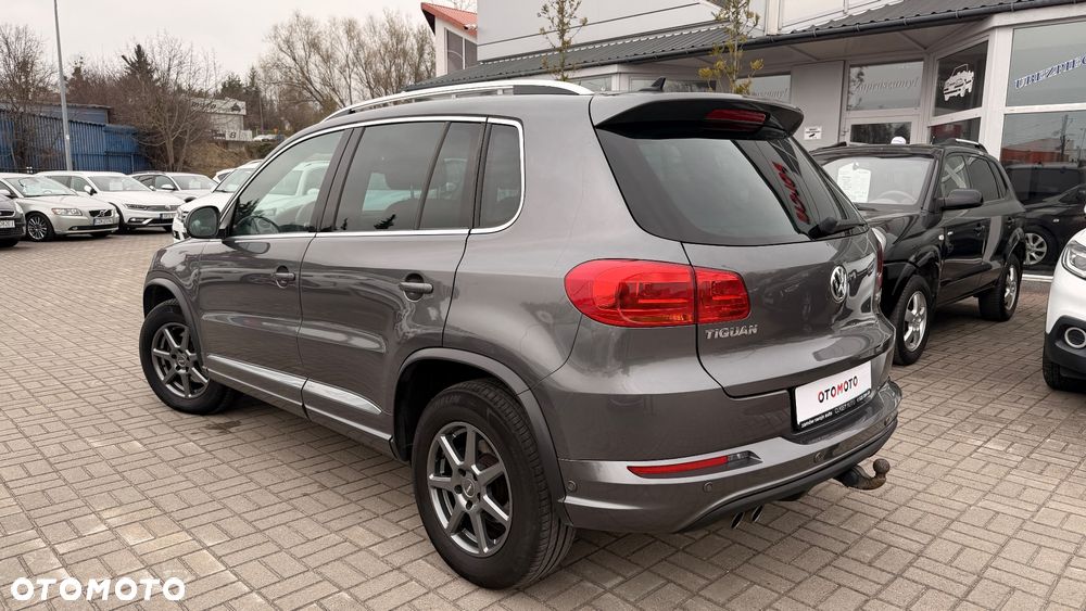 Volkswagen Tiguan 2.0 TDI 4Mot Perfectline R-Style DSG - 25