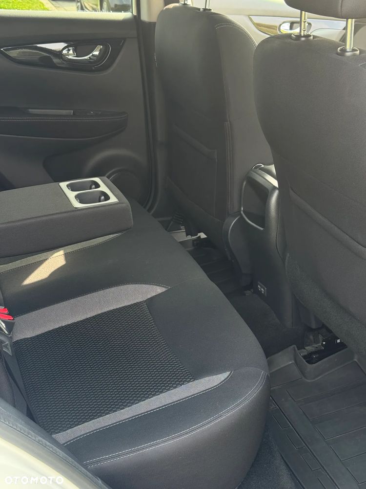 Nissan Qashqai 1.3 DIG-T N-Style EU6d - 16