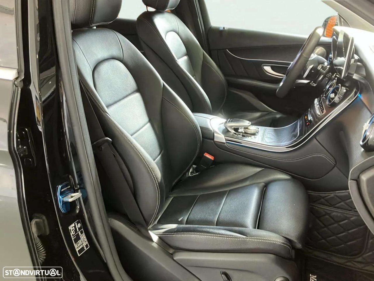 Mercedes-Benz GLC 350 e Coupé AMG Line 4-Matic - 12