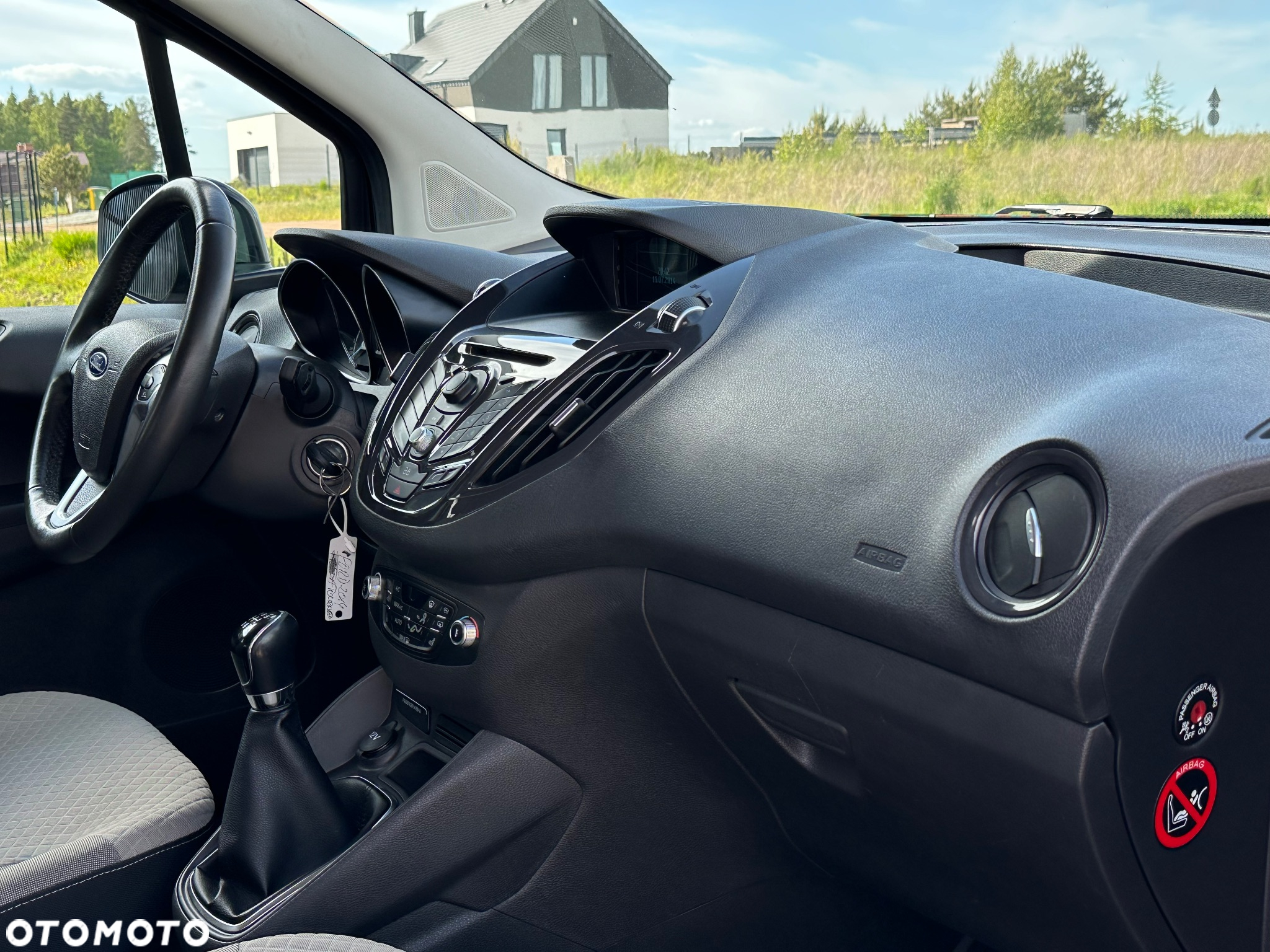 Ford Tourneo Courier 1.0 EcoBoost Titanium - 28