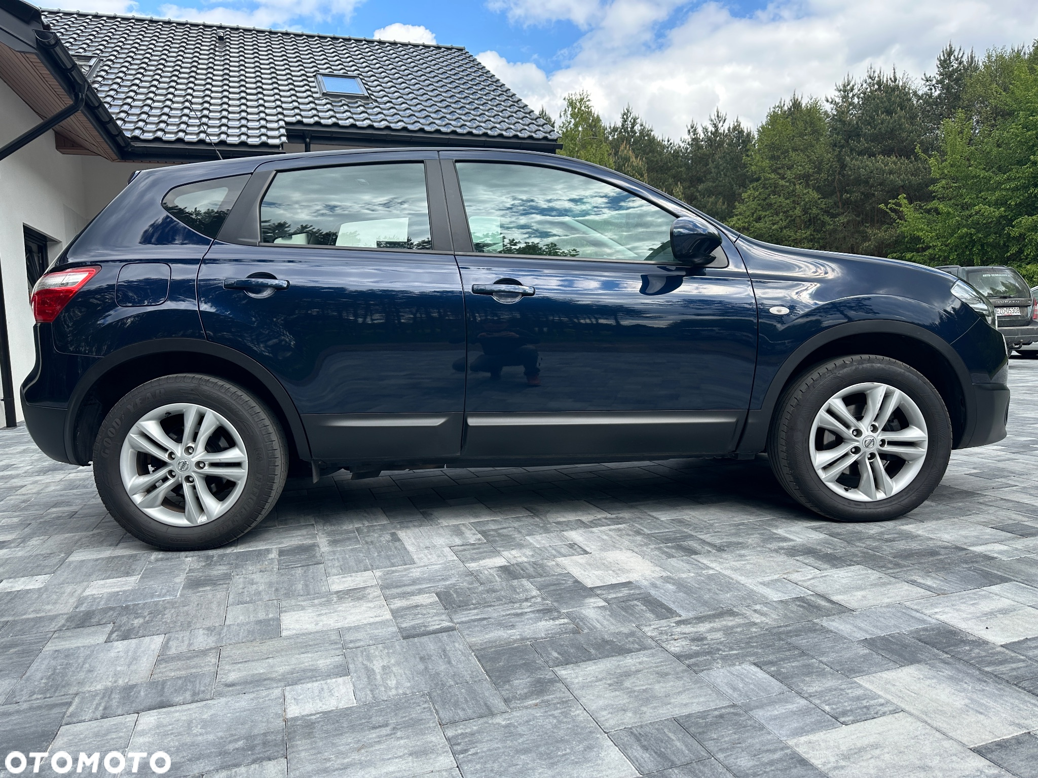 Nissan Qashqai 2.0 visia - 31