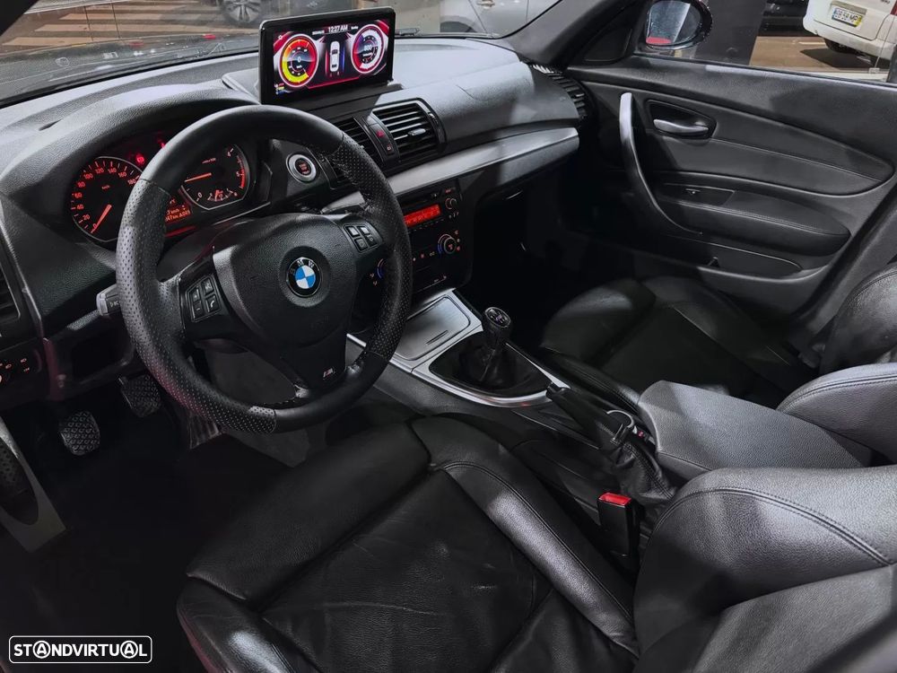 BMW 118 d Pack M - 7