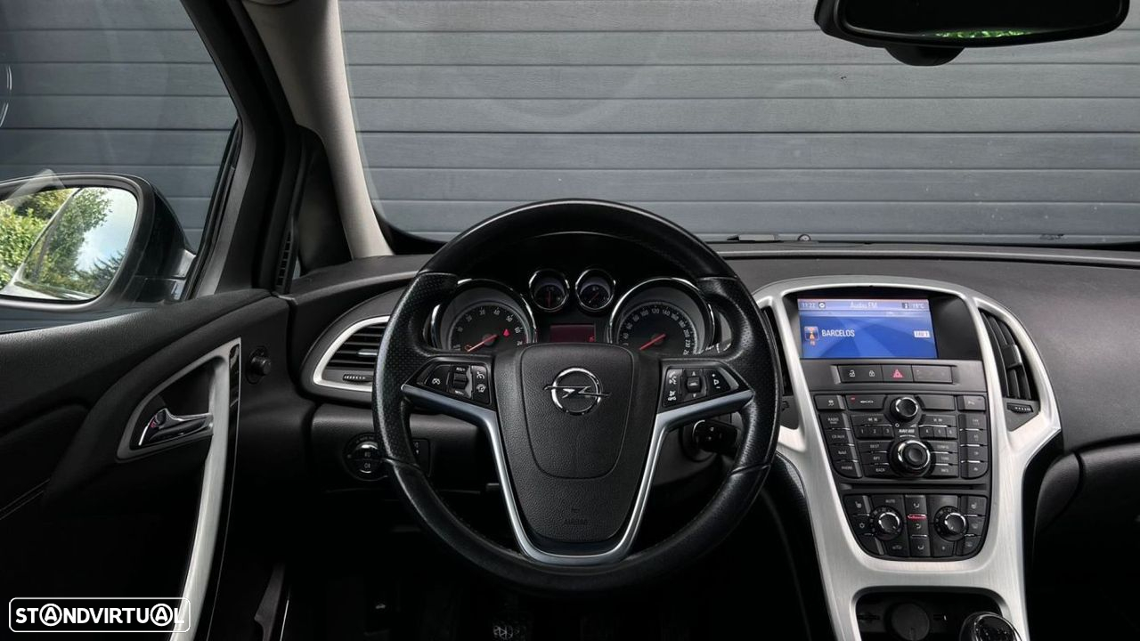 Opel Astra GTC 1.4 Turbo (ecoFLEX) S&S - 18