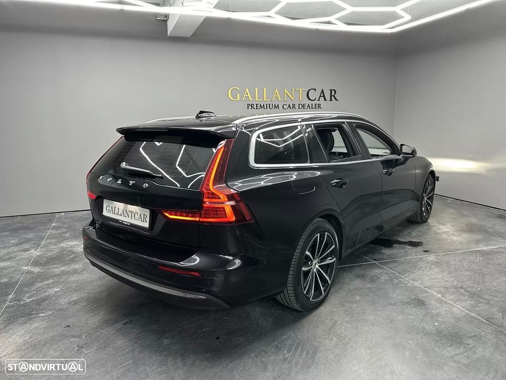 Volvo V60 2.0 T6 AWD TE Core - 22