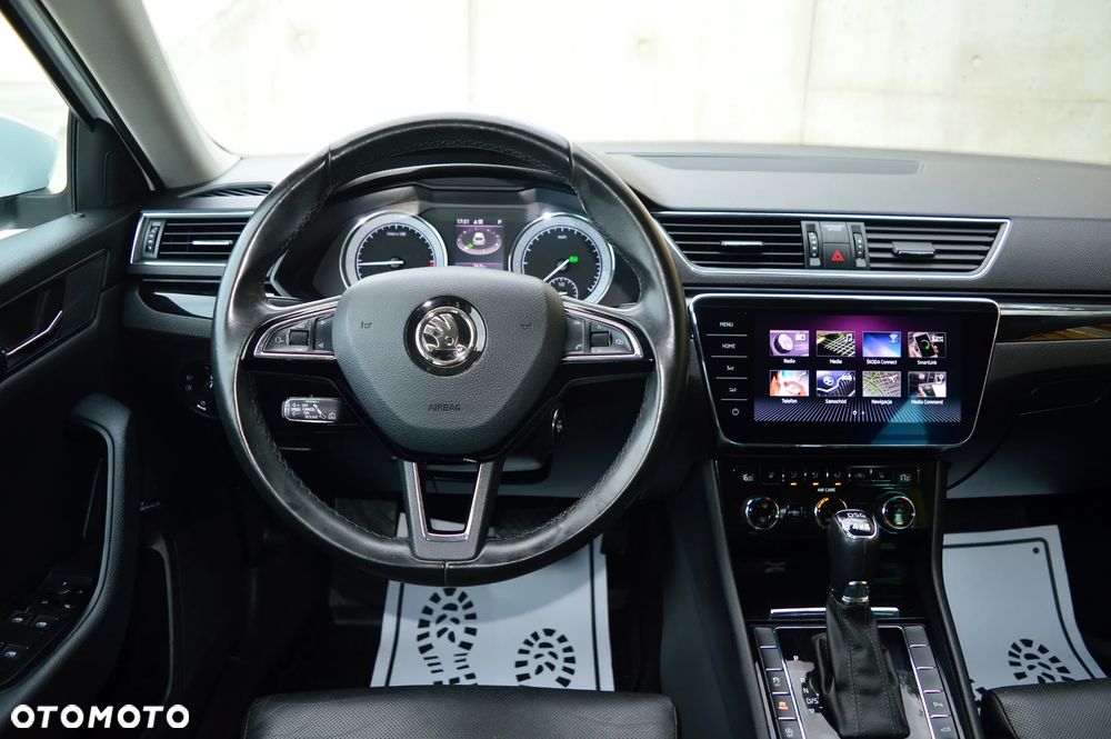 Skoda Superb 2.0 TDI 4x4 DSG L&K - 15