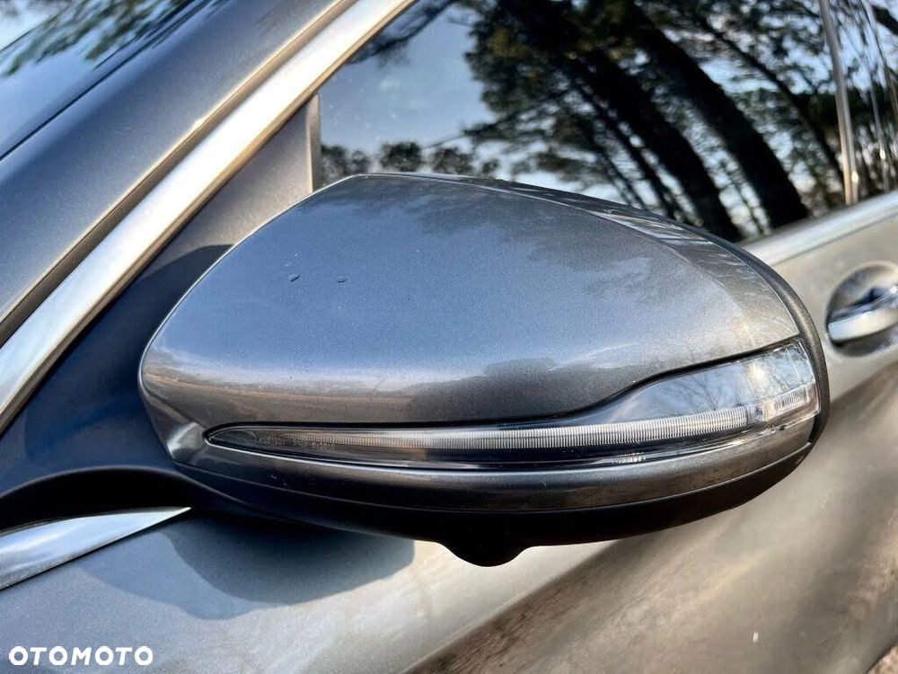 Mercedes-Benz GLC - 13