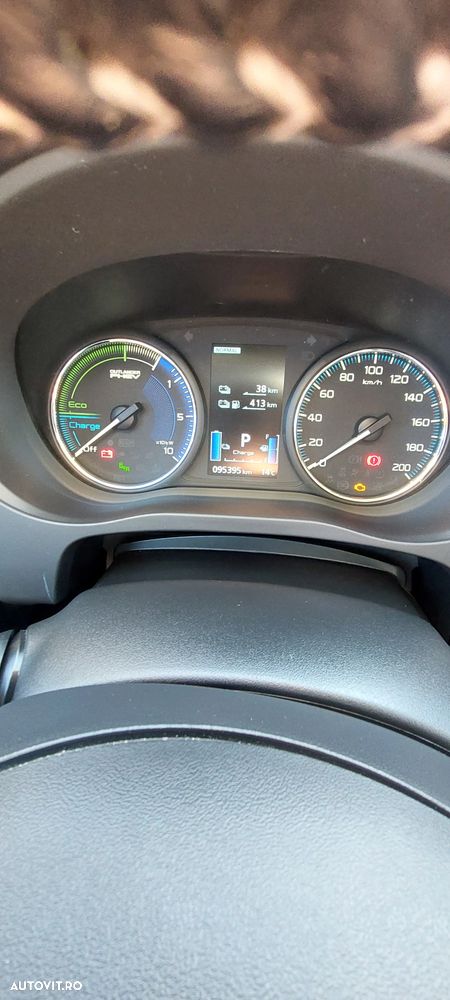 Mitsubishi Outlander - 10