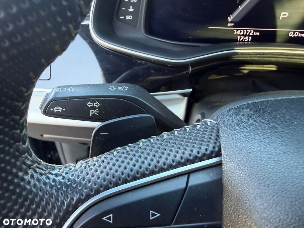 Audi SQ8 TDI quattro tiptronic - 25