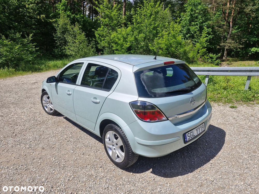 Opel Astra 1.4 Enjoy - 9