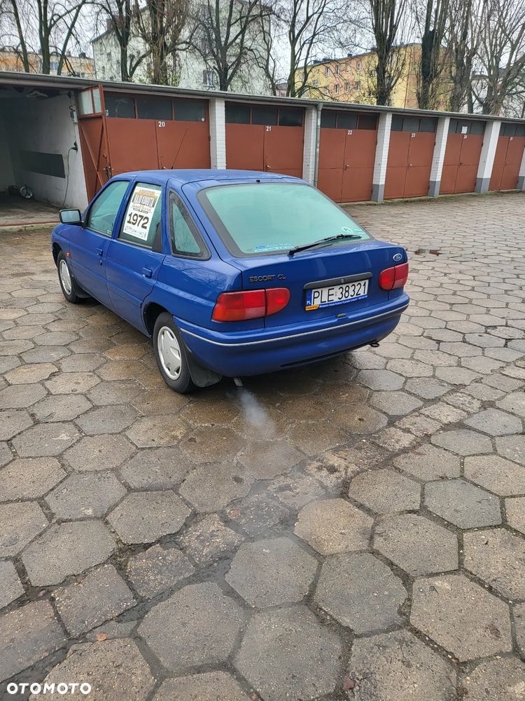 Ford Escort - 5