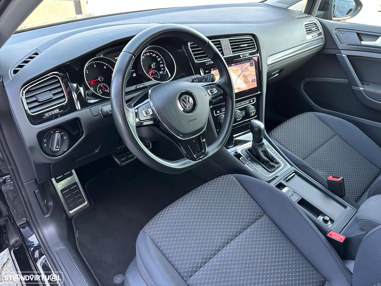 VW Golf Variant 2.0 TDI Highline DSG - 12