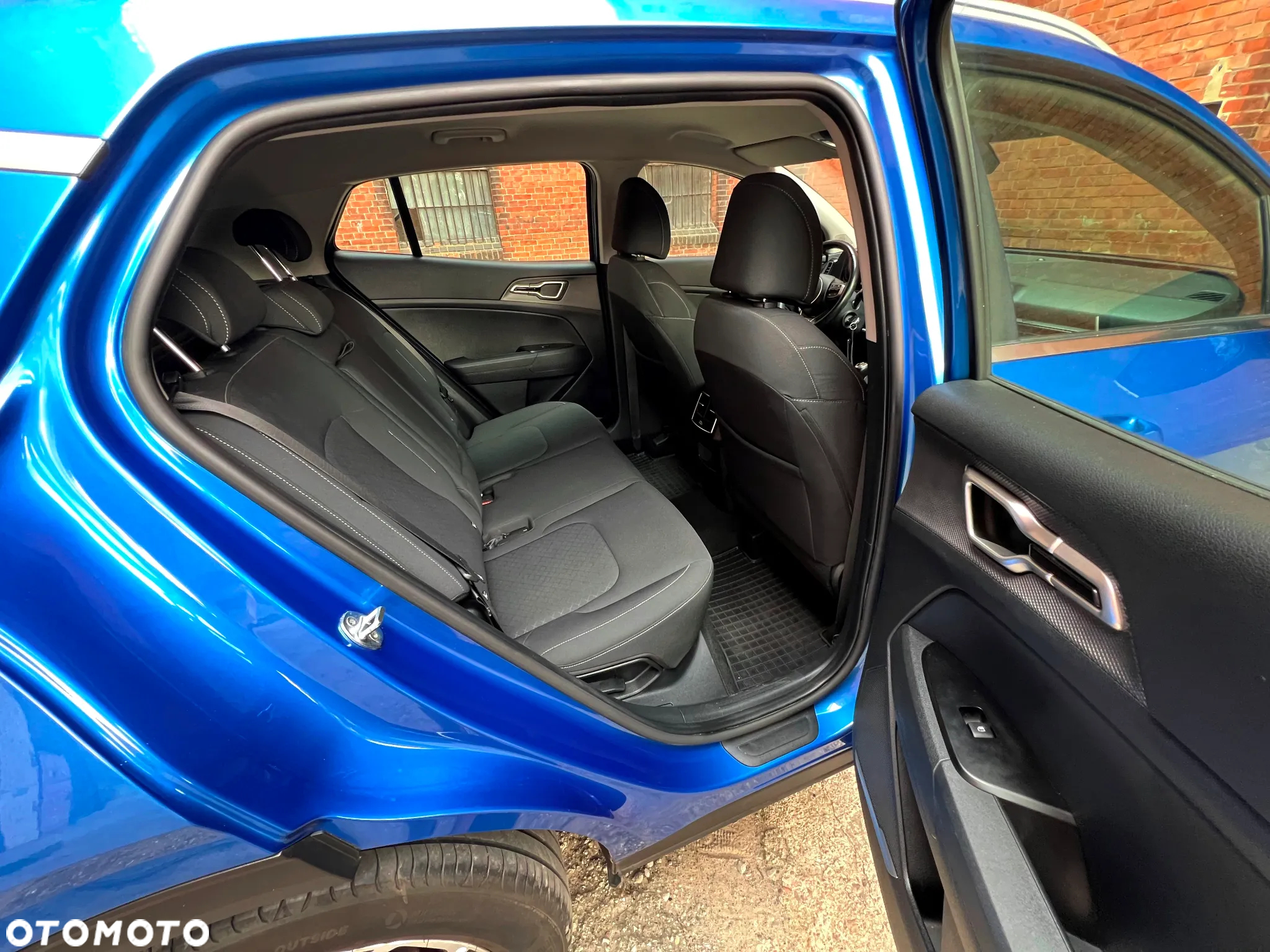 Kia Sportage 1.6 T-GDI L 2WD - 23
