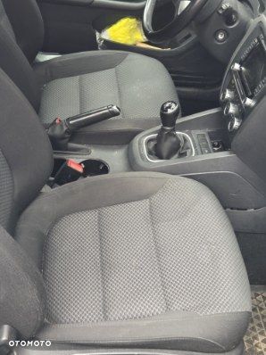 Volkswagen Jetta 1.2 TSI Comfortline - 6