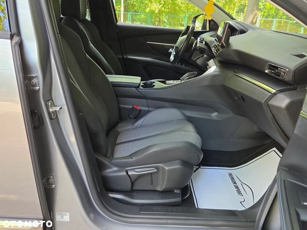 Peugeot 5008 1.5 BlueHDi Allure S&S EAT8 - 4
