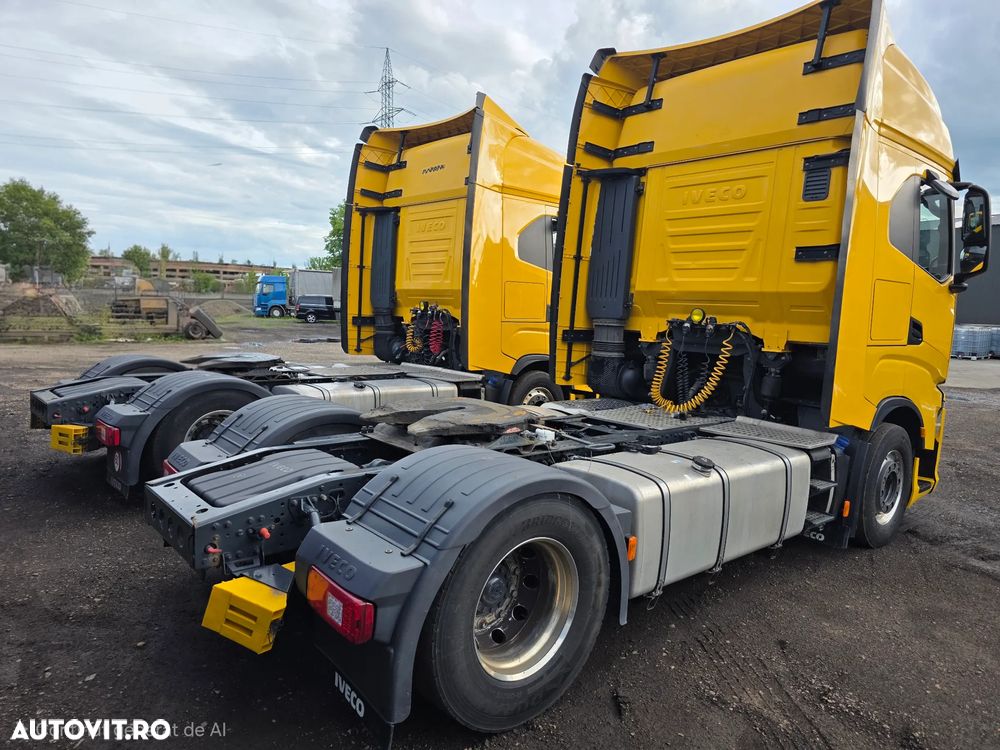 Iveco Stralis Hi-Way - 5