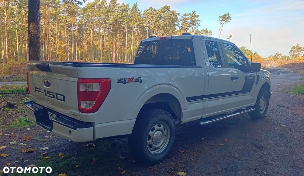 Ford F150 - 4