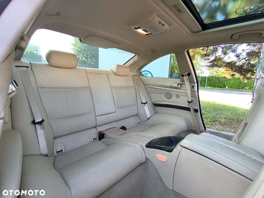 BMW Seria 3 320i - 18