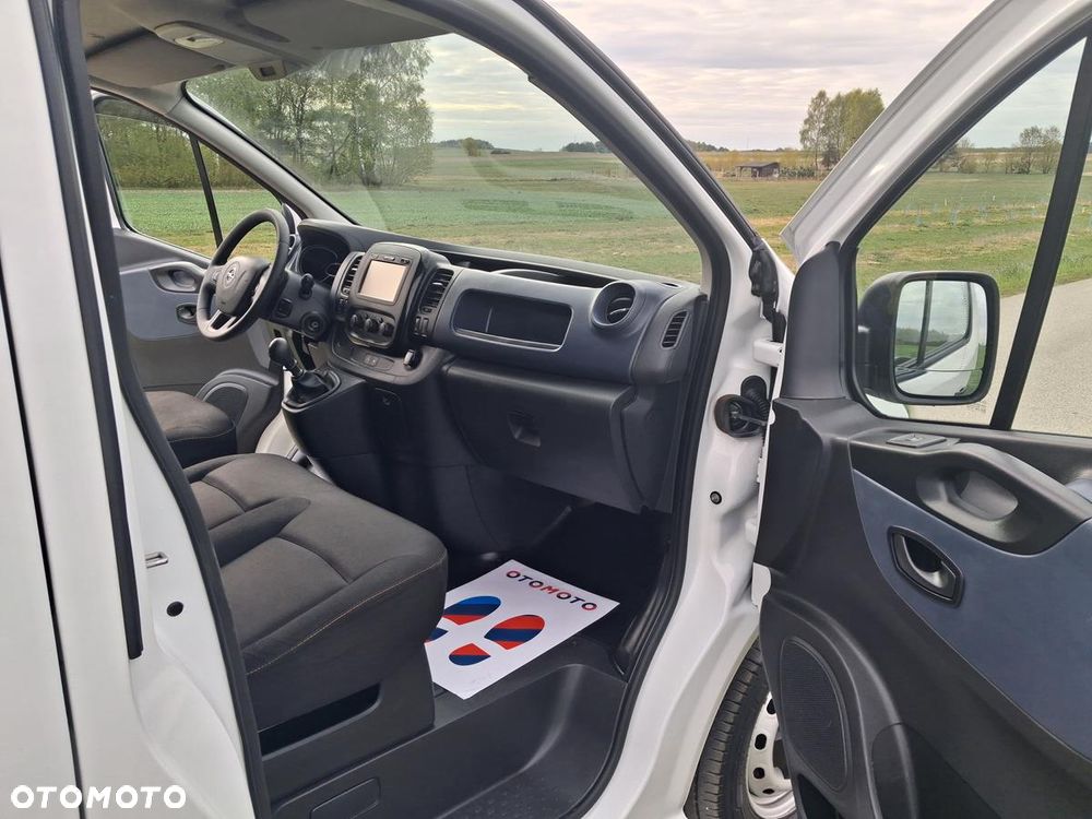 Opel Vivaro - 21