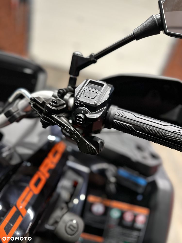 CFMoto CForce - 11
