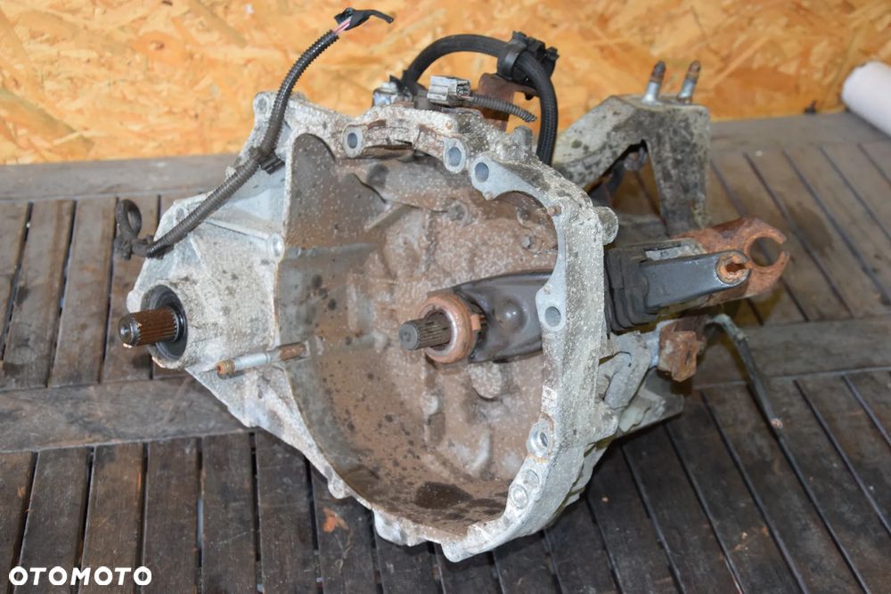 Dacia Sandero II Logan II 2012- 1.2 Skrzynia biegów JH3090 JH3 - 1