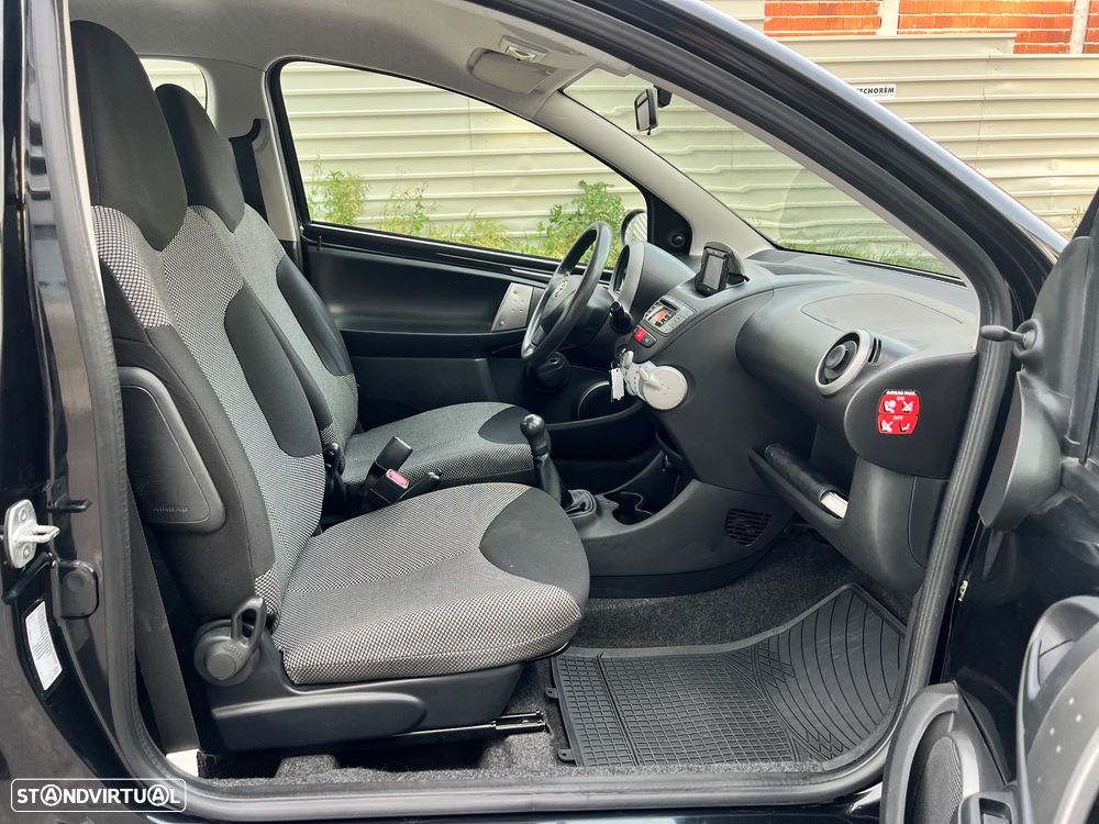 Toyota Aygo 1.0 X-Play+AC+X-Touch - 15