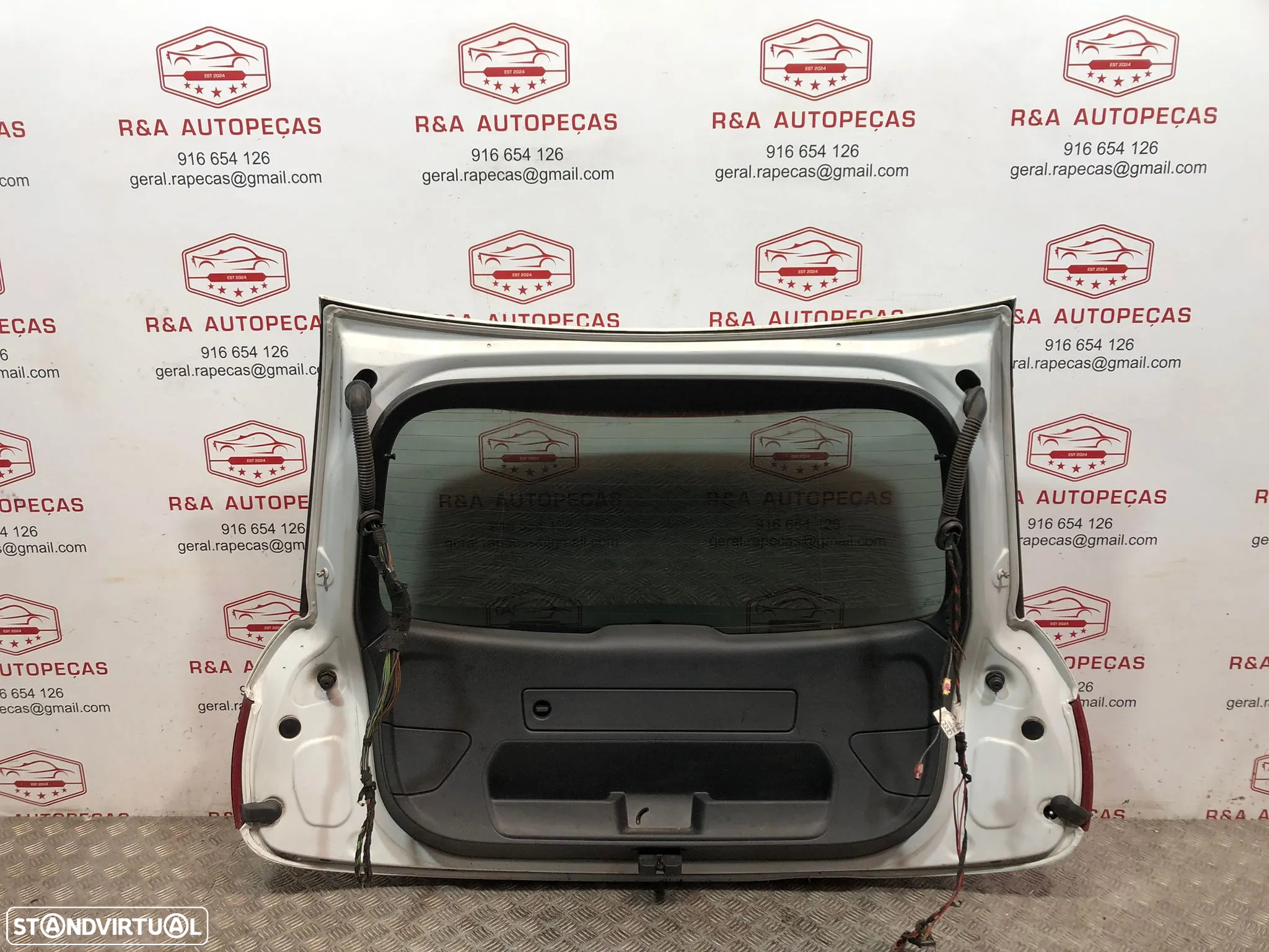 Tampa Porta Mala Audi A1 1.8 TFSI Original - 5