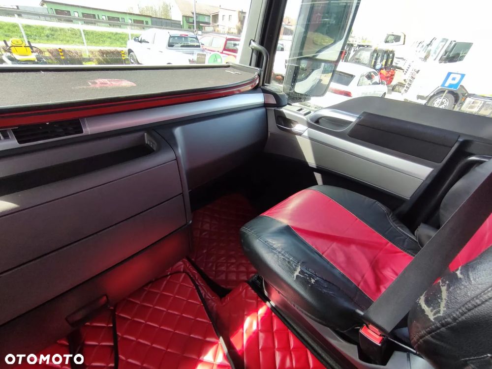 MAN TGX 18.440 / LOW-DECK / AUTOMAT / XLX / MEGA / - 12